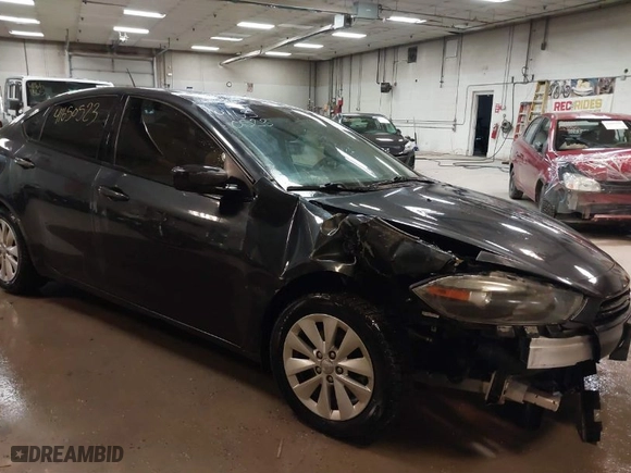2014 Dodge Dart SXT with VIN 1C3CDFBB3ED670116, listed as a IAAI auction lot 41650523 with 152,671 mi miles. Bid and sale history available at carsss.com. Image 6.