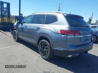 2021 Volkswagen Atlas SEL с VIN 1V2BR2CA2MC520525, выставлен на аукционе IAAI как лот 41398262 с пробегом 48 107 миль миль и . История ставок и продаж доступна на DreamBid. Изображение 3.