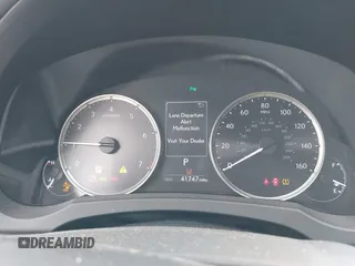 2022 Lexus RC 350 z VIN JTHDZ5BC3N5025401, wystawiony jako IAAI lot #41511143 z przebiegiem 41 747 mil mil oraz . Historia ofert i sprzedaży dostępna na DreamBid. Obrazek 7.