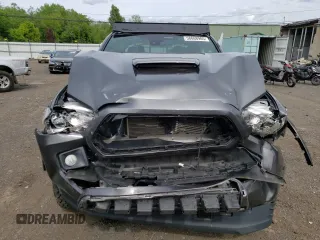 2019 Toyota Tacoma SR z VIN 3TMCZ5AN6KM283109, wystawiony jako Copart lot #58668905 z przebiegiem 44 923 mil mil oraz Szkoda całkowita • Salvage title. Historia ofert i sprzedaży dostępna na DreamBid. Obrazek 5.