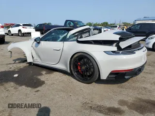 2024 Porsche 911 Carrera S with VIN WP0CB2A93RS245845, listed as a Copart auction lot 67671974 with 333 mi miles and Salvage Title. Bid and sale history available at carsss.com. Image 2.
