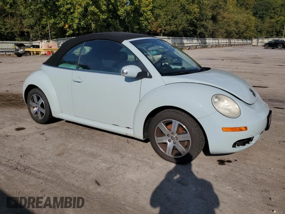 2006 Volkswagen Beetle with VIN 3VWRG31Y36M331926, listed as a Copart auction lot 70922504 with 129,158 mi miles and Clean title. Bid and sale history available at DreamBid. Image 4.