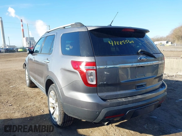 2013 Ford Explorer XLT with VIN 1FM5K8D87DGA83482, listed as a IAAI auction lot 41885560 with 178,831 mi miles and . Bid and sale history available at carsss.com. Image 3.