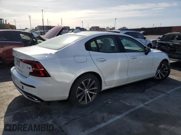 2022 Volvo S60 Momentum with VIN 7JRL12TZ3NG161796, listed as a Copart auction lot 51504115 with 17,206 mi miles and Salvage Title. Bid and sale history available at carsss.com. Image 3.