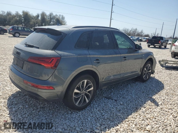 2024 Audi Q5 S line Premium with VIN WA1GAAFY4R2101908, listed as a Copart auction lot 48776875 with 5,471 mi miles and Salvage Title. Bid and sale history available at carsss.com. Image 3.