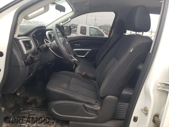 2017 Nissan Titan SV с VIN 1N6AA1EK6HN522600, выставлен на аукционе Copart как лот 54456365 с пробегом 71 790 миль миль и Списание • Salvage title. История ставок и продаж доступна на DreamBid. Изображение 7.
