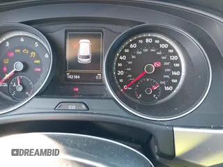 2018 Volkswagen Atlas SEL с VIN 1V2MR2CA8JC502440, выставлен на аукционе IAAI как лот 41753674 с пробегом 142 184 миль миль и . История ставок и продаж доступна на DreamBid. Изображение 7.