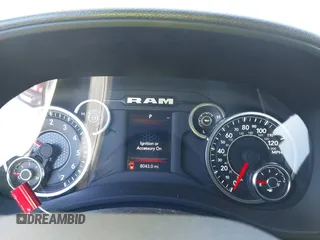 2024 Ram 2500 Tradesman с VIN 3C6UR5CJ7RG264311, выставлен на аукционе IAAI как лот 41761181 с пробегом 8 043 миль миль и . История ставок и продаж доступна на DreamBid. Изображение 7.