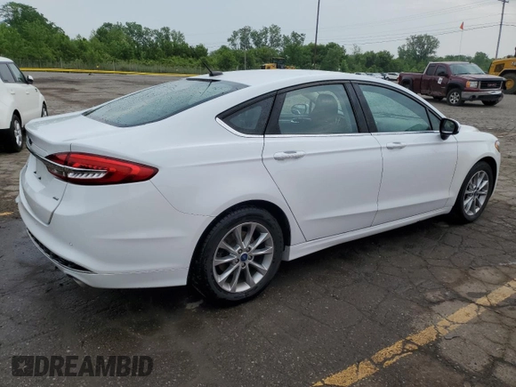 2017 Ford Fusion SE with VIN 3FA6P0H70HR405171, listed as a Copart auction lot 60676645 with 107,739 mi miles and Clean title. Bid and sale history available at DreamBid. Image 3.