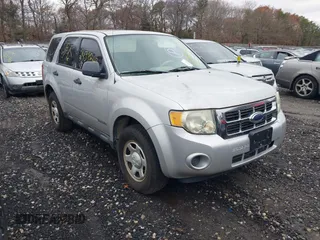 2008 Ford Escape XLS с VIN 1FMCU92Z18KE18919, выставлен на аукционе IAAI как лот 40941548 с пробегом Не указан миль и . История ставок и продаж доступна на DreamBid. Изображение 1.