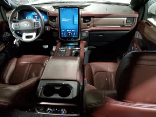 2022 Ford Expedition Max Limited с VIN 1FMJK2AT0NEA11220, выставлен на аукционе Copart как лот 41860675 с пробегом 43 635 миль миль и Списание • Salvage title. История ставок и продаж доступна на DreamBid. Изображение 8.