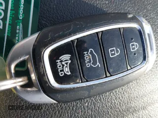 2021 Hyundai Kona SEL with VIN KM8K22AA3MU747284, listed as a IAAI auction lot 41609261 with 82,778 mi miles. Bid and sale history available at carsss.com. Image 11.