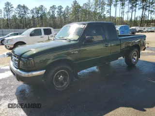 2001 Ford Ranger XLT Appearance with VIN 1FTYR14E41PA70128, listed as a Copart auction lot 45998895 with 325,992 mi miles and Salvage Title. Bid and sale history available at carsss.com. Image 1.