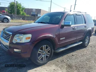 2006 Ford Explorer Limited с VIN 1FMEU75856UA11414, выставлен на аукционе IAAI как лот 42562370 с пробегом 128 193 миль миль и . История ставок и продаж доступна на DreamBid. Изображение 2.