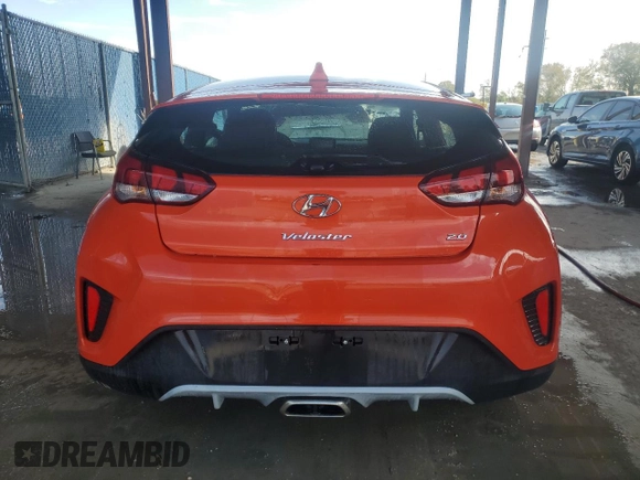 2021 Hyundai Veloster 2.0 Premium with VIN KMHTG6AF3MU032207, listed as a Copart auction lot 82187653 with 21,902 mi miles. Bid and sale history available at carsss.com. Image 6.
