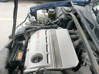 2005 Toyota Camry SE z VIN JTDBA30K450024608, wystawiony jako IAAI lot #42184239 z przebiegiem 144 898 mil mil oraz . Historia ofert i sprzedaży dostępna na DreamBid. Obrazek 19.