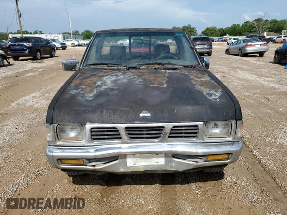 1995 Nissan Frontier z VIN 1N6SD11S6SC430228, wystawiony jako Copart lot #60110335 z przebiegiem 202 139 mil mil oraz Czysty tytuł • Clean title. Historia ofert i sprzedaży dostępna na DreamBid. Obrazek 5.