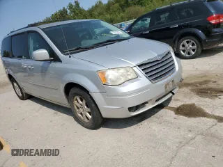 2008 Chrysler Town & Country Touring with VIN 2A8HR54P88R722629, listed as a Copart auction lot 70931084 with 120,702 mi miles and Clean Title. Bid and sale history available at carsss.com. Image 4.