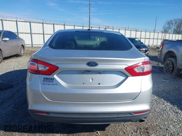 2015 Ford Fusion S with VIN 3FA6P0G77FR135015, listed as a IAAI auction lot 41399694 with 132,175 mi miles. Bid and sale history available at carsss.com. Image 16.