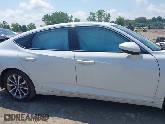 2024 Acura Integra with VIN 19UDE4H24RA003282, listed as a IAAI auction lot 42668580 with 15,816 mi miles and . Bid and sale history available at DreamBid. Image 13.