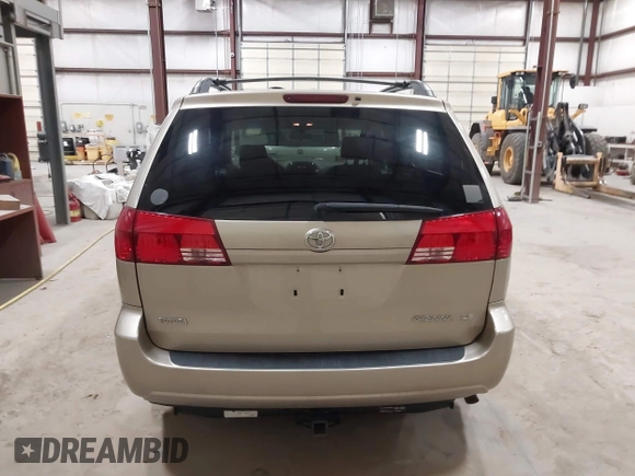 2005 Toyota Sienna CE with VIN 5TDZA23C85S239029, listed as a IAAI auction lot 41189567 with 120,055 mi miles. Bid and sale history available at carsss.com. Image 16.