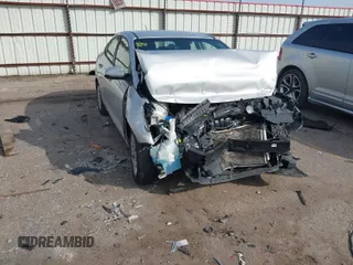 2018 Hyundai Accent SE with VIN 3KPC24A3XJE021924, listed as a IAAI auction lot 41562577 with 83,596 mi miles. Bid and sale history available at carsss.com. Image 1.