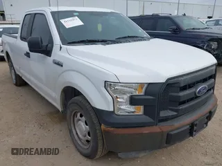 2015 Ford F-150 XL with VIN 1FTEX1CF9FKE89616, listed as a IAAI auction lot 41535973 with 212,364 mi miles. Bid and sale history available at carsss.com. Image 1.