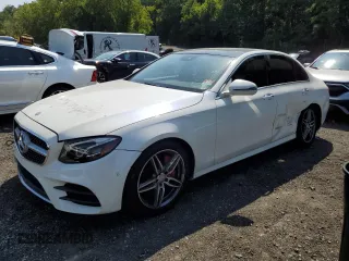 2017 Mercedes-Benz E 300 Luxury with VIN WDDZF4KB3HA176483, listed as a Copart auction lot 65956215 with 88,021 mi miles and Salvage title. Bid and sale history available at DreamBid. Image 1.