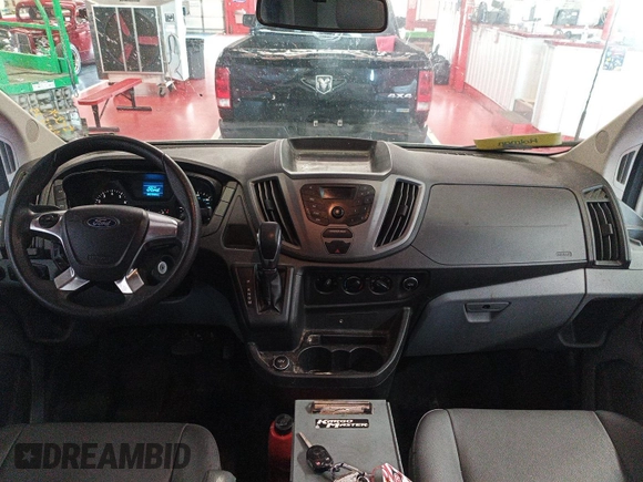 2018 Ford Transit with VIN 1FTYE1CM4JKB47646, listed as a IAAI auction lot 42728009 with 207,268 mi miles and . Bid and sale history available at DreamBid. Image 31.