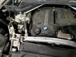 2017 BMW X5 xDrive35i с VIN 5UXKR0C31H0V70815, выставлен на аукционе Copart как лот 83937875 с пробегом 98 816 миль миль и Списание • Salvage title. История ставок и продаж доступна на DreamBid. Изображение 16.