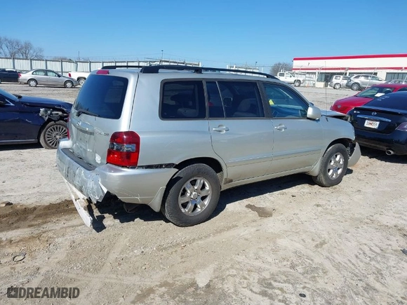 2005 Toyota Highlander with VIN JTEGP21AX50050601, listed as a IAAI auction lot 41473592 with 130,265 mi miles. Bid and sale history available at carsss.com. Image 4.