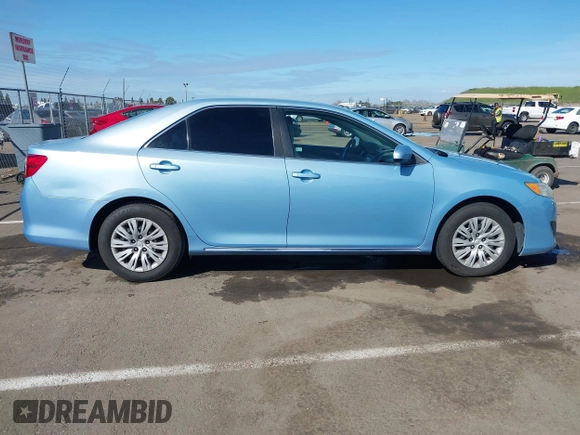 2012 Toyota Camry L z VIN 4T1BF1FK9CU575423, wystawiony jako IAAI lot #41665579 z przebiegiem 161 775 mil mil oraz . Historia ofert i sprzedaży dostępna na DreamBid. Obrazek 13.