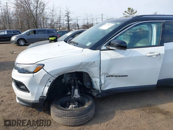 2022 Jeep Compass High Altitude with VIN 3C4NJDCB9NT130392, listed as a IAAI auction lot 41774217 with 47,429 mi miles and . Bid and sale history available at DreamBid. Image 6.