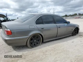 2002 BMW 5 Series 525iA with VIN WBADT43462GZ95521, listed as a Copart auction lot 46095035 with 146,367 mi miles and Non Repairable. Bid and sale history available at carsss.com. Image 3.
