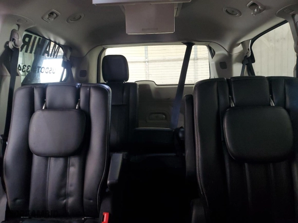 2013 Chrysler Town & Country Touring with VIN 2C4RC1BG8DR696956, listed as a Copart auction lot 48431815 with 225,673 mi miles and Salvage Title. Bid and sale history available at carsss.com. Image 10.