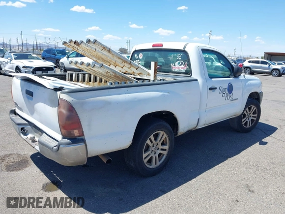 2006 Toyota Tacoma with VIN 5TENX22N06Z164962, listed as a IAAI auction lot 42067537 with 296,453 mi miles. Bid and sale history available at carsss.com. Image 4.
