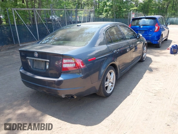 2007 Acura TL with VIN 19UUA66237A030478, listed as a IAAI auction lot 42168613 with 293,702 mi miles. Bid and sale history available at carsss.com. Image 4.