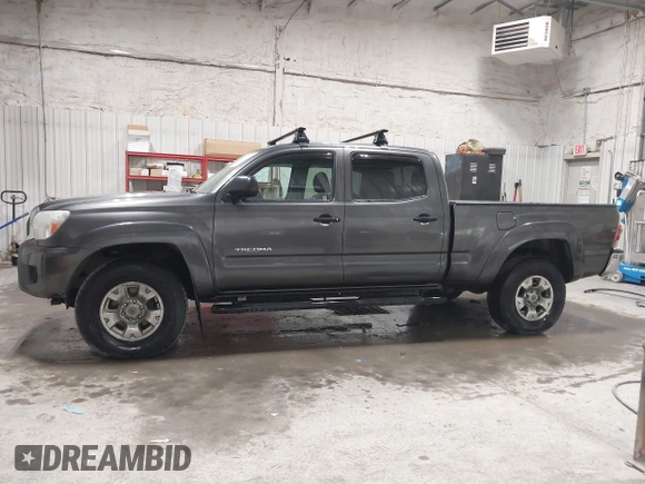 2013 Toyota Tacoma with VIN 3TMMU4FN3DM056176, listed as a IAAI auction lot 42620099 with 168,191 mi miles and . Bid and sale history available at DreamBid. Image 15.