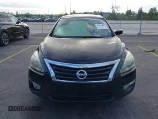 2015 Nissan Altima 2.5 S with VIN 1N4AL3AP9FN918503, listed as a IAAI auction lot 41997883 with 111,336 mi miles. Bid and sale history available at carsss.com. Image 12.