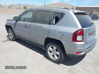 2016 Jeep Compass Sport with VIN 1C4NJCBB2GD577084, listed as a IAAI auction lot 42572348 with 164,234 mi miles and . Bid and sale history available at DreamBid. Image 3.