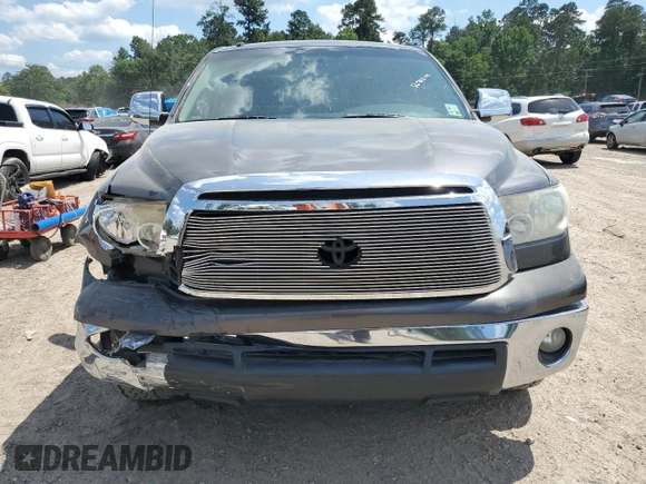 2013 Toyota Tundra z VIN 5TFEM5F13DX060407, wystawiony jako Copart lot #56906595 z przebiegiem 226 651 mil mil oraz Szkoda całkowita • Salvage title. Historia ofert i sprzedaży dostępna na DreamBid. Obrazek 5.