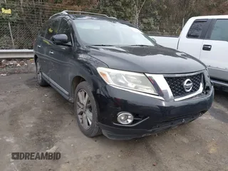 2014 Nissan Pathfinder SL with VIN 5N1AR2MN1EC626265, listed as a IAAI auction lot 41370819 with 243,110 mi miles and . Bid and sale history available at DreamBid. Image 1.