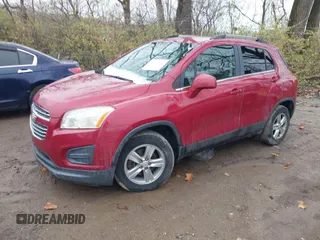 2015 Chevrolet Trax LT with VIN KL7CJLSB2FB117132, listed as a IAAI auction lot 40924586 with 83,170 mi miles. Bid and sale history available at carsss.com. Image 17.