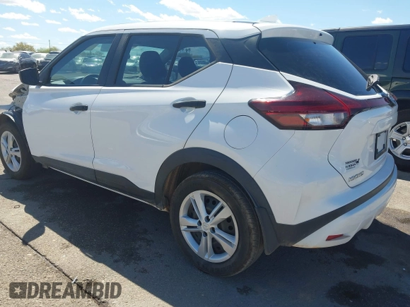 2022 Nissan Kicks S z VIN 3N1CP5BV7NL511927, wystawiony jako IAAI lot #42025240 z przebiegiem 47 444 mil mil oraz . Historia ofert i sprzedaży dostępna na DreamBid. Obrazek 3.
