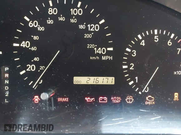 2000 Lexus RX 300 with VIN JT6HF10U1Y0098064, listed as a IAAI auction lot 42046249 with 216,171 mi miles. Bid and sale history available at carsss.com. Image 7.