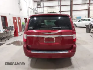 2013 Chrysler Town & Country Touring with VIN 2C4RC1BG2DR755256, listed as a IAAI auction lot 41919526 with 155,600 mi miles. Bid and sale history available at carsss.com. Image 17.