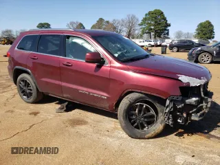 2017 Jeep Grand Cherokee Laredo with VIN 1C4RJFAG2HC784131, listed as a Copart auction lot 47881145 with 116,301 mi miles and Salvage Title. Bid and sale history available at carsss.com. Image 4.