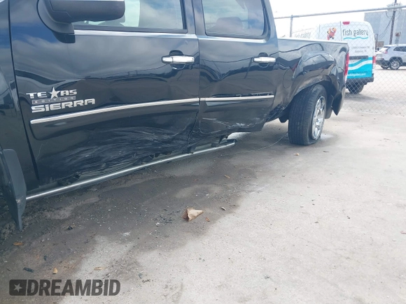 2011 GMC Sierra 1500 SLE z VIN 3GTP1VE0XBG306560, wystawiony jako IAAI lot #41496403 z przebiegiem 213 831 mil mil oraz . Historia ofert i sprzedaży dostępna na DreamBid. Obrazek 6.