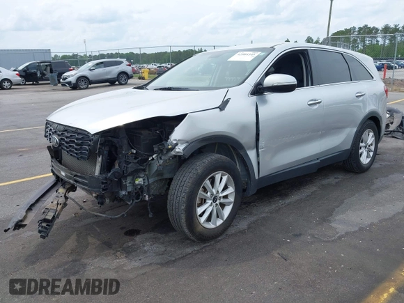 2019 Kia Sorento L z VIN 5XYPG4A36KG593306, wystawiony jako IAAI lot #42084345 z przebiegiem 115 241 mil mil oraz . Historia ofert i sprzedaży dostępna na DreamBid. Obrazek 23.