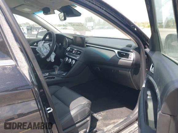2023 Genesis G70 2.0T z VIN KMTG34TA3PU129713, wystawiony jako IAAI lot #42166763 z przebiegiem 8 692 mil mil oraz . Historia ofert i sprzedaży dostępna na DreamBid. Obrazek 5.